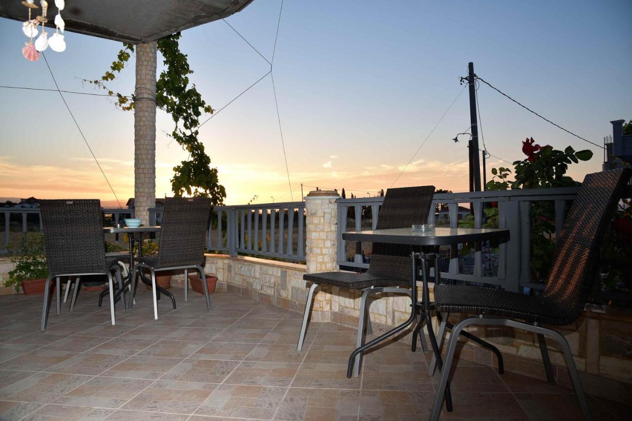 Apartment Stone Corinth