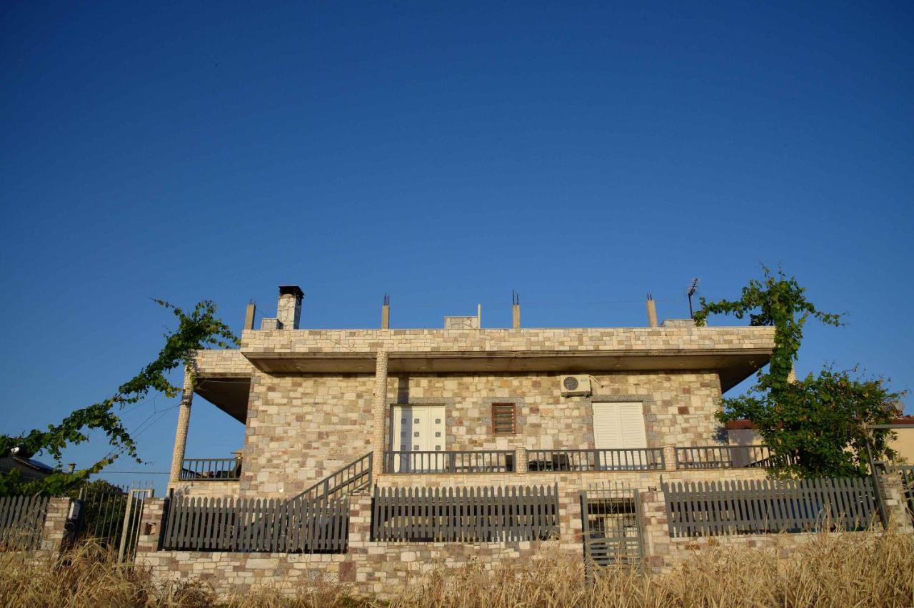 Stone Apartment *